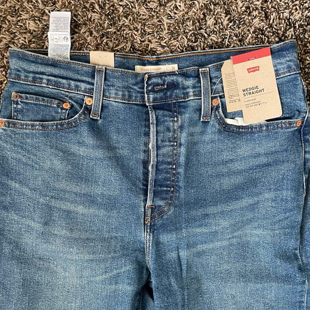 Levi's Wedgie Straight Jeans - Medium Blue Denim